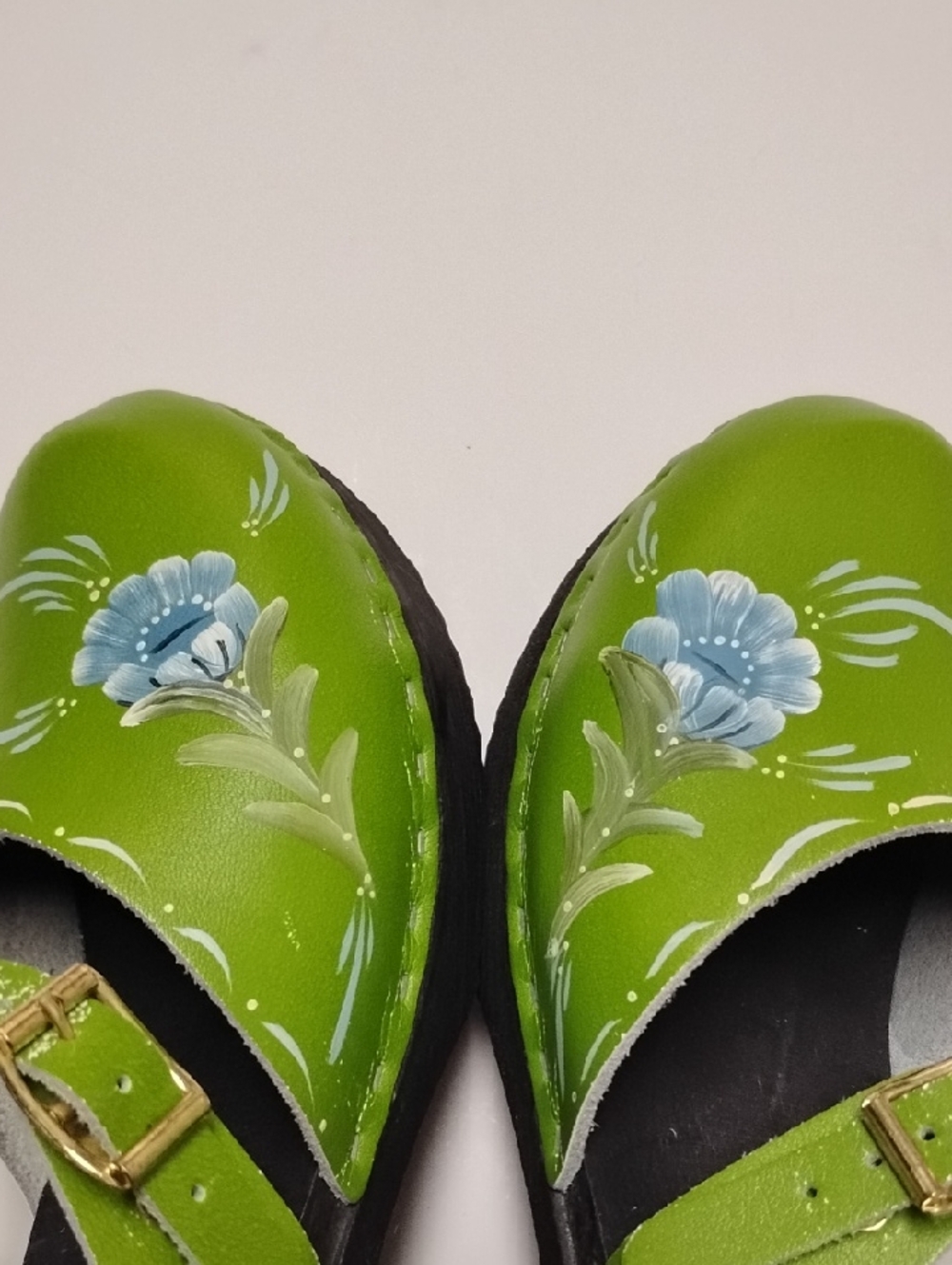 Dala Sweden Clogs - Picture 8 of 12